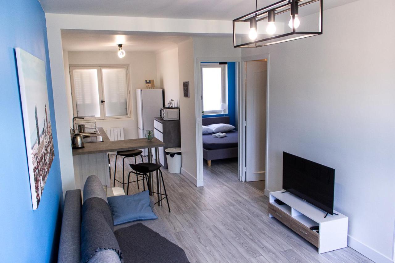 Maisonnette Avec Jardin, Parc Du Chene Bron Exterior foto